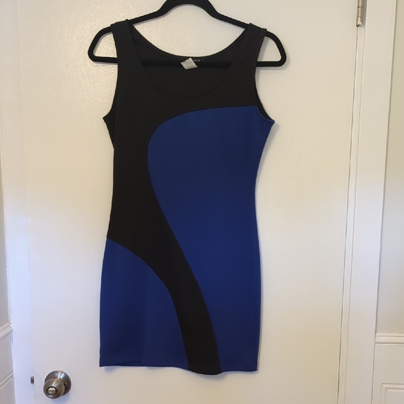 Modcloth Dresses & Skirts - Blue and black mini dress